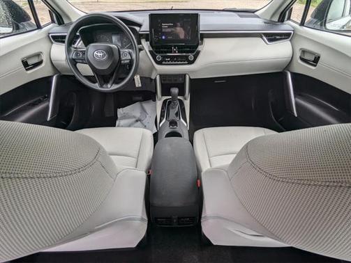 2023 Toyota Corolla Cross L