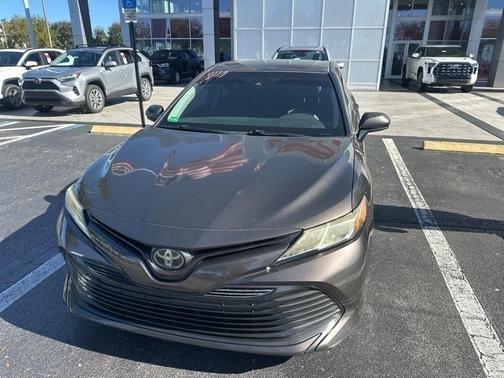 2018 Toyota Camry LE
