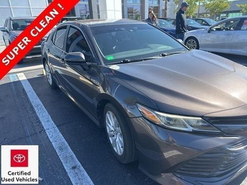 2018 Toyota Camry LE