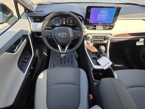 2025 Toyota RAV4 Limited