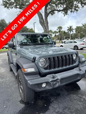 2024 Jeep Wrangler Sport