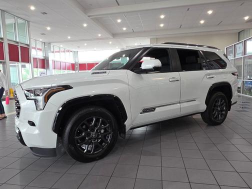 Wind Chill Pearl 2026 Toyota Sequoia Platinum