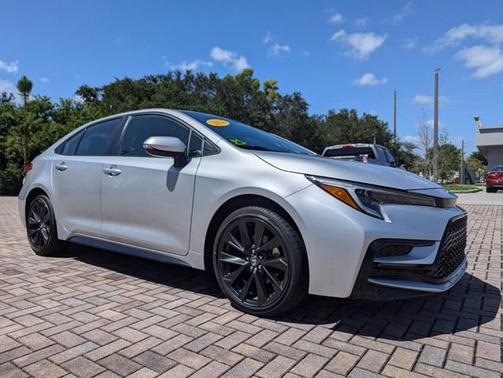 2024 Toyota Corolla Hybrid LE
