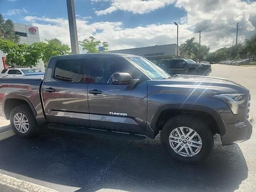 2023 Toyota Tundra SR5