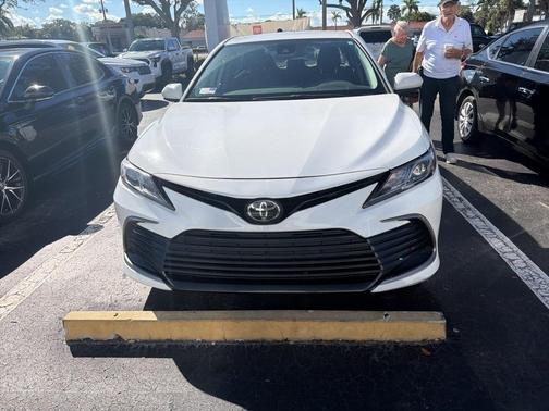 2024 Toyota Camry LE