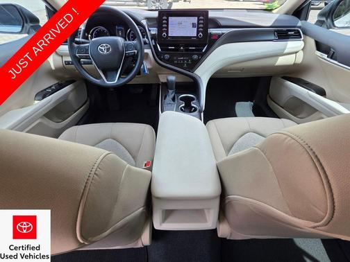 Ice Cap 2023 Toyota Camry LE