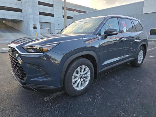 2026 Toyota Grand Highlander XLE