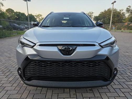 2025 Toyota Corolla Hybrid SE