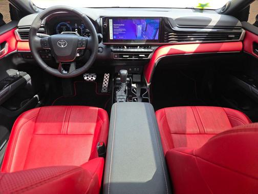 Wind Chill Pearl 2026 Toyota Camry XSE