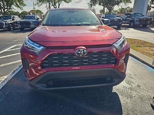 2024 Toyota RAV4 LE