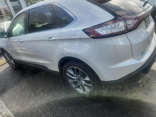 2016 Ford Edge Titanium