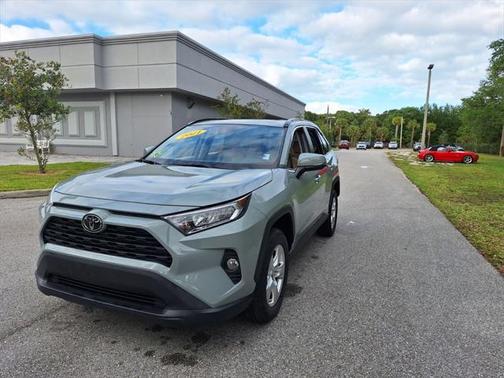 2021 Toyota RAV4 XLE Premium