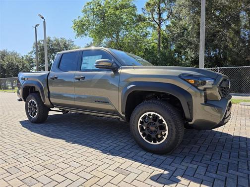 2025 Toyota Tacoma TRD Off Road
