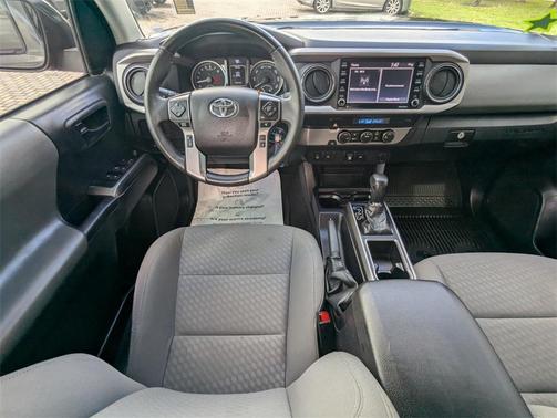 2022 Toyota Tacoma SR5