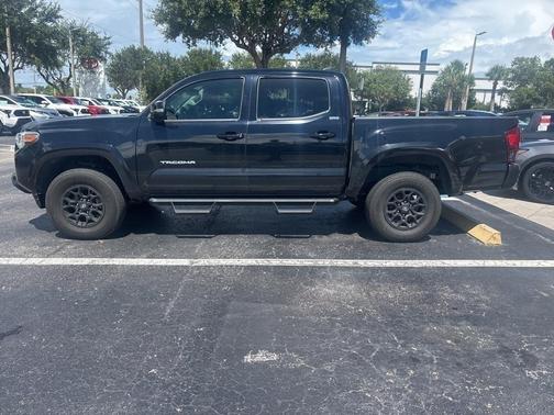 2022 Toyota Tacoma SR5