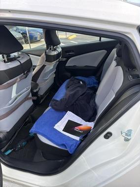 2020 Toyota Prius LE