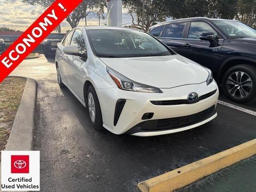 2020 Toyota Prius LE