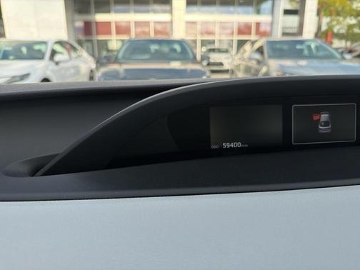 2020 Toyota Prius LE