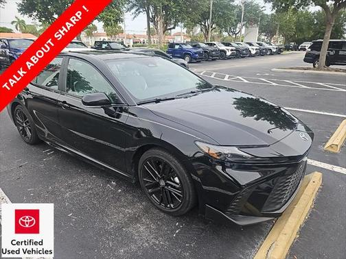 2025 Toyota Camry SE