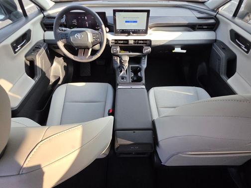 Ice Cap 2026 Toyota RAV4 XLE Premium