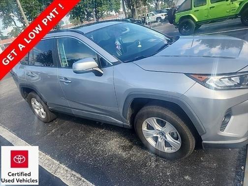2019 Toyota RAV4 XLE