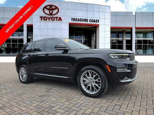 2022 Jeep Grand Cherokee Summit