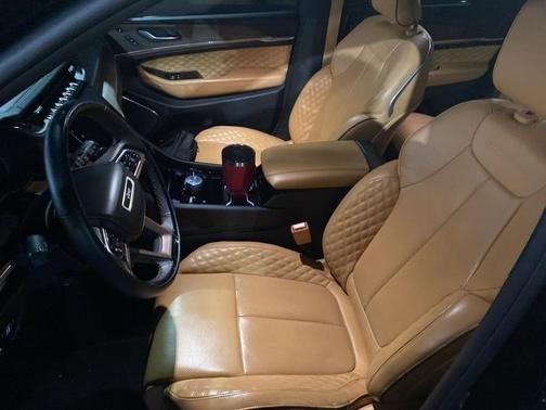 2022 Jeep Grand Cherokee Summit