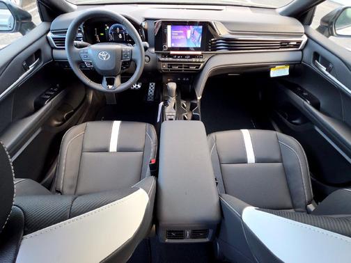 Heavy Metal 2026 Toyota Camry SE