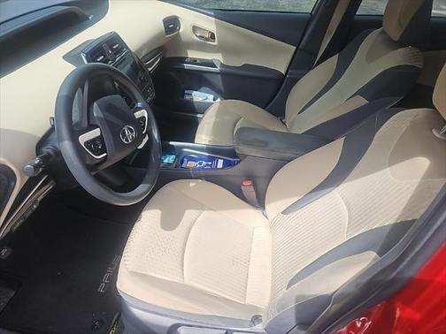 2016 Toyota Prius Two