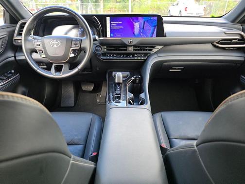 Storm Cloud 2025 Toyota Crown Signia XLE