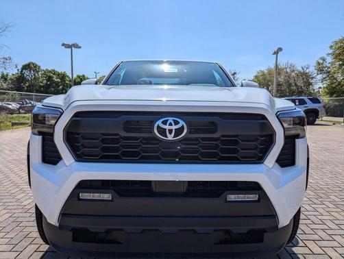 2025 Toyota Tacoma Hybrid TRD Off Road
