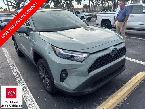 2023 Toyota RAV4 Hybrid XLE Premium