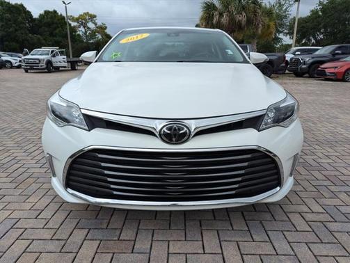 2017 Toyota Avalon XLE Plus