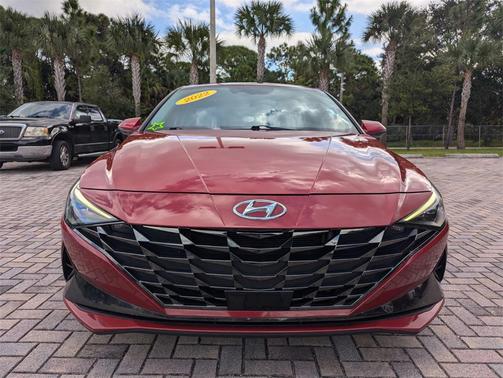 2022 Hyundai ELANTRA HEV Limited