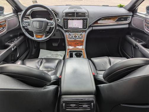 2019 Lincoln Continental Select