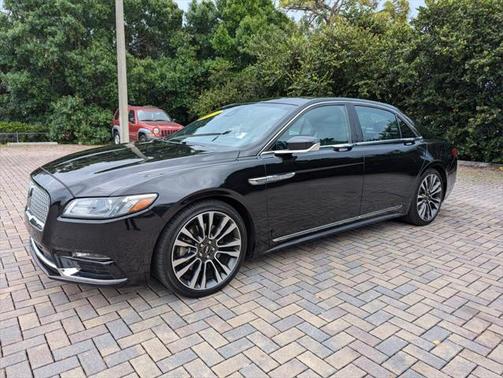 2019 Lincoln Continental Select
