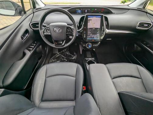 2022 Toyota Prius Prime SE