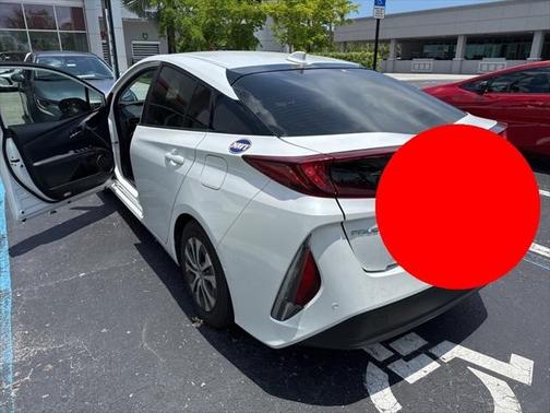 2022 Toyota Prius Prime SE