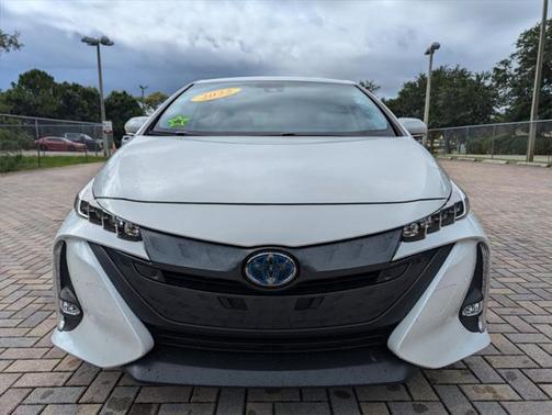 2022 Toyota Prius Prime SE
