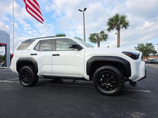Ice Cap 2026 Toyota 4Runner SR5
