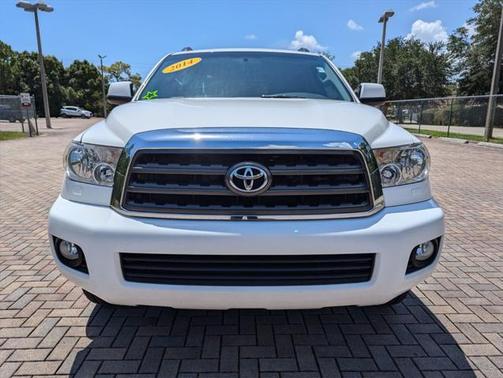 2014 Toyota Sequoia SR5