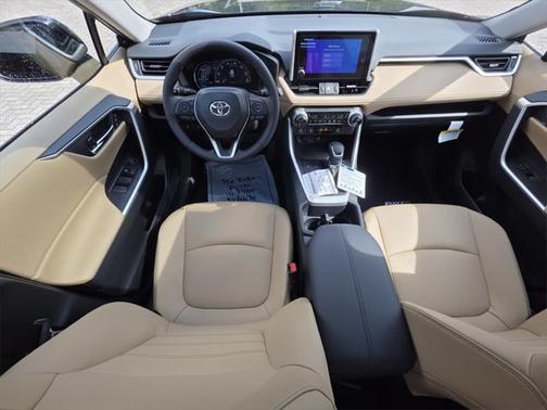 2025 Toyota RAV4 Hybrid XLE Premium