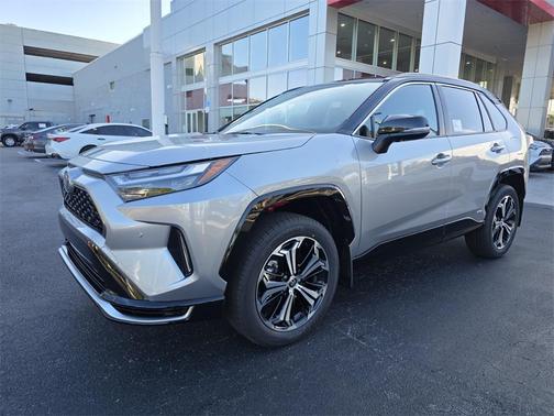 2025 Toyota RAV4 Hybrid SE