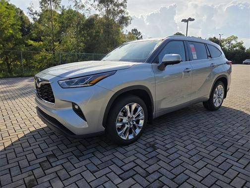 2025 Toyota Highlander Limited