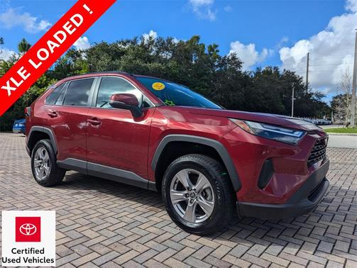 2022 Toyota RAV4 XLE