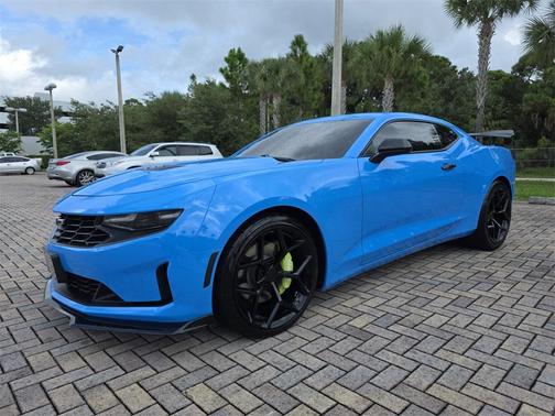 2022 Chevrolet Camaro RWD Coupe LT1