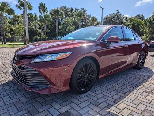 2019 Toyota Camry XLE