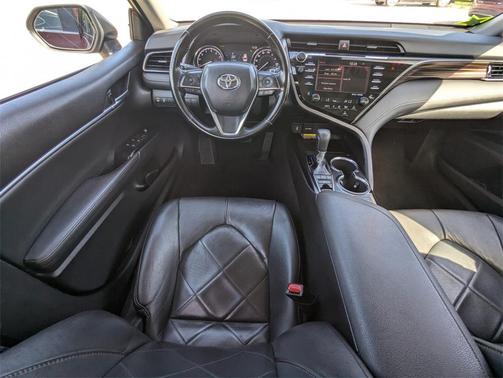 2019 Toyota Camry XLE