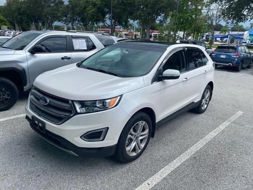 White Platinum Metallic Tri-Coat 2018 Ford Edge Titanium