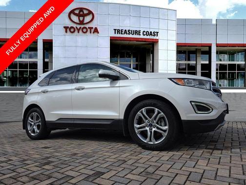 White Platinum Metallic Tri-Coat 2018 Ford Edge Titanium